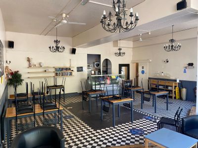 Property Image for 16-17 Market St, Mansfield NG18 1JG