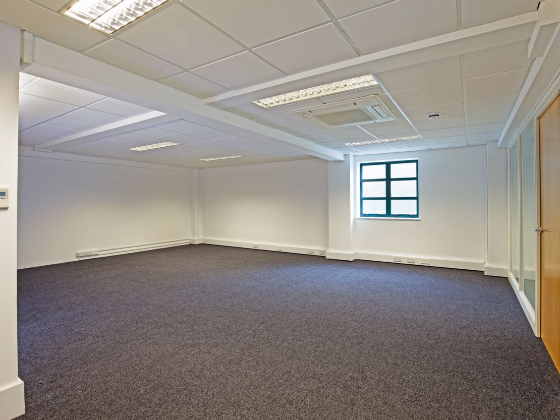 Suite 4b The Aquarium, 101 Lower Anchor Street, Chelmsford, Essex, CM2 0AU