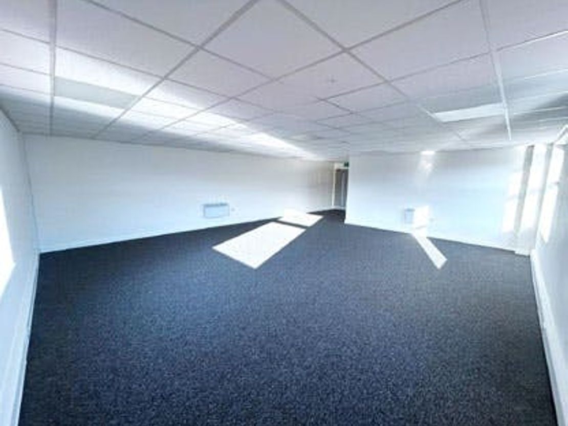 Unit 606 Euroway Trading Estate, Wharfedale Road, Bradford, BD4 6SG
