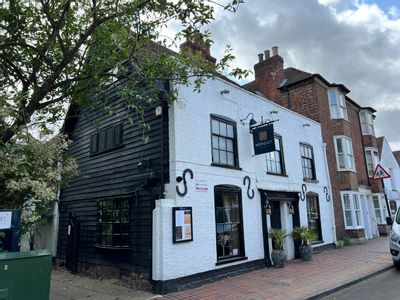 Property Image for The Hengist, 7-9 High Street, Aylesford, Kent, ME20 7AX