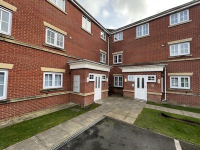 Property Image for 14 Willowbrook Walk, Stoke-On-Trent, ST6 8GN