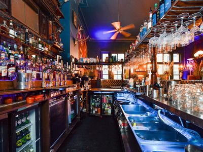 Property Image for Hockley Arts Club, 25 Warser Gate, Nottingham, Nottinghamshire, NG1 1NU