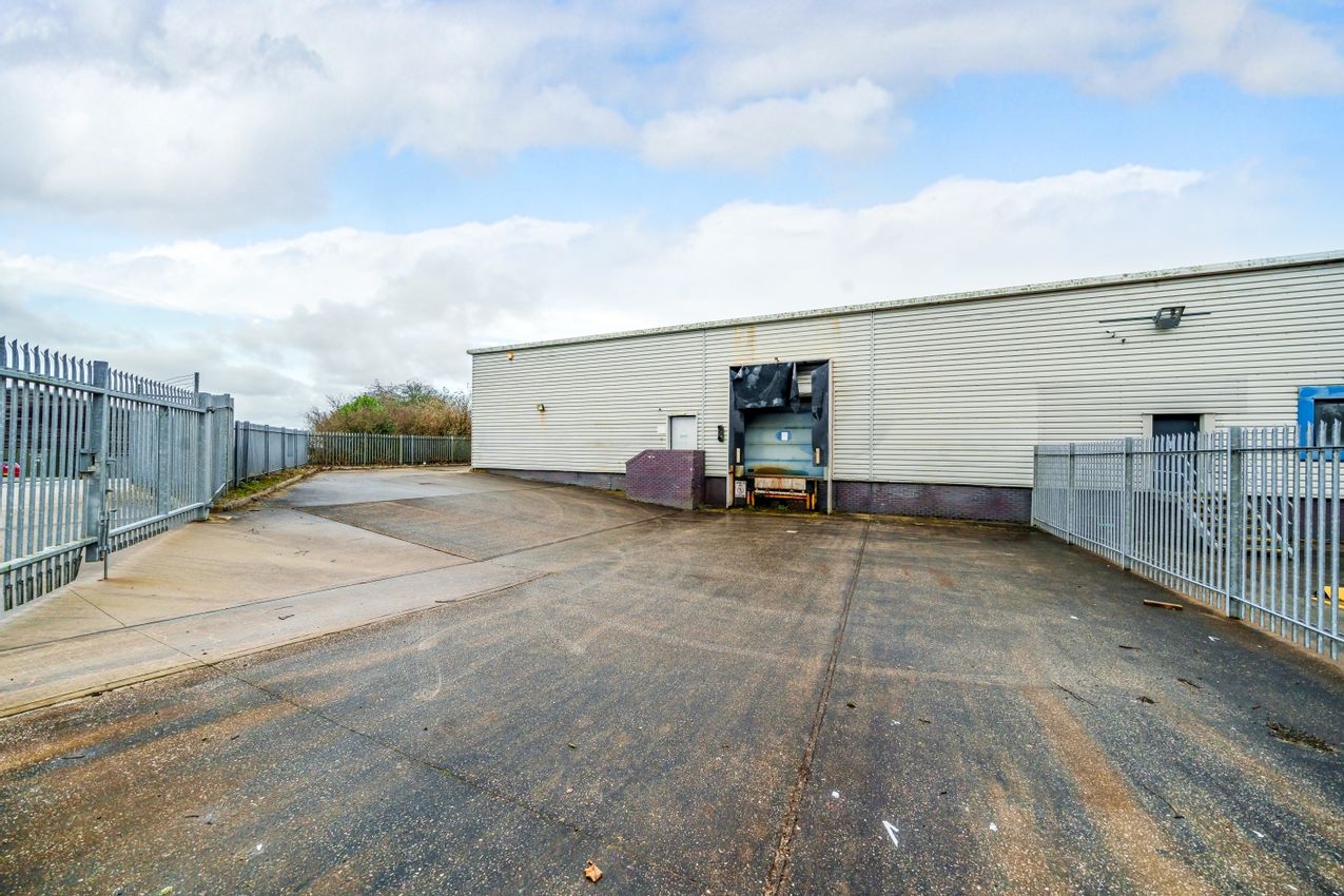 To Let PART 11A Callywith Gate Industrial Estate, Bodmin, Cornwall