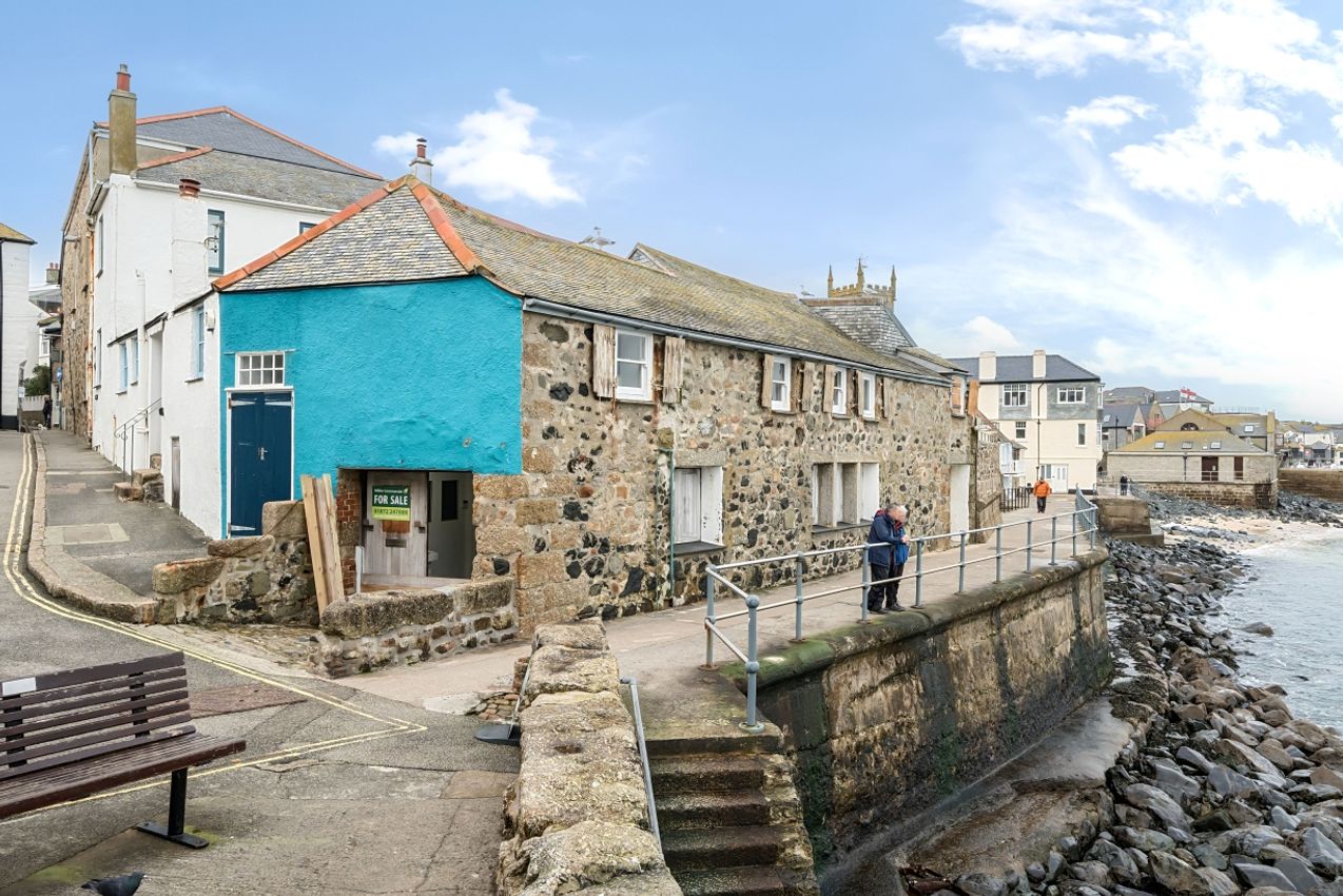 Westcotts Gallery, Westcotts Quay, St. Ives, Cornwall, TR26 2DY