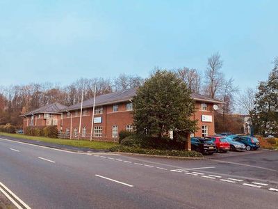Property Image for 2 Dunston Court, Dunston Road, Chesterfield, Derbyshire, S41 8NL
