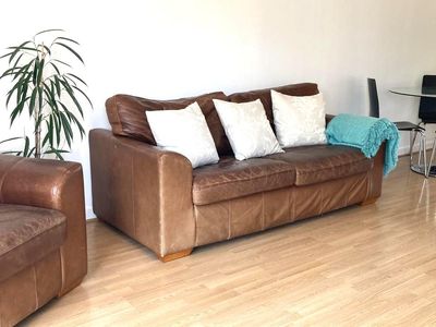 Property Image for 461 High Road, Ilford