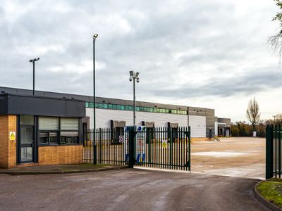 Property Image for PB80, Bedford Road, Petersfield, Hampshire, GU32 3QD