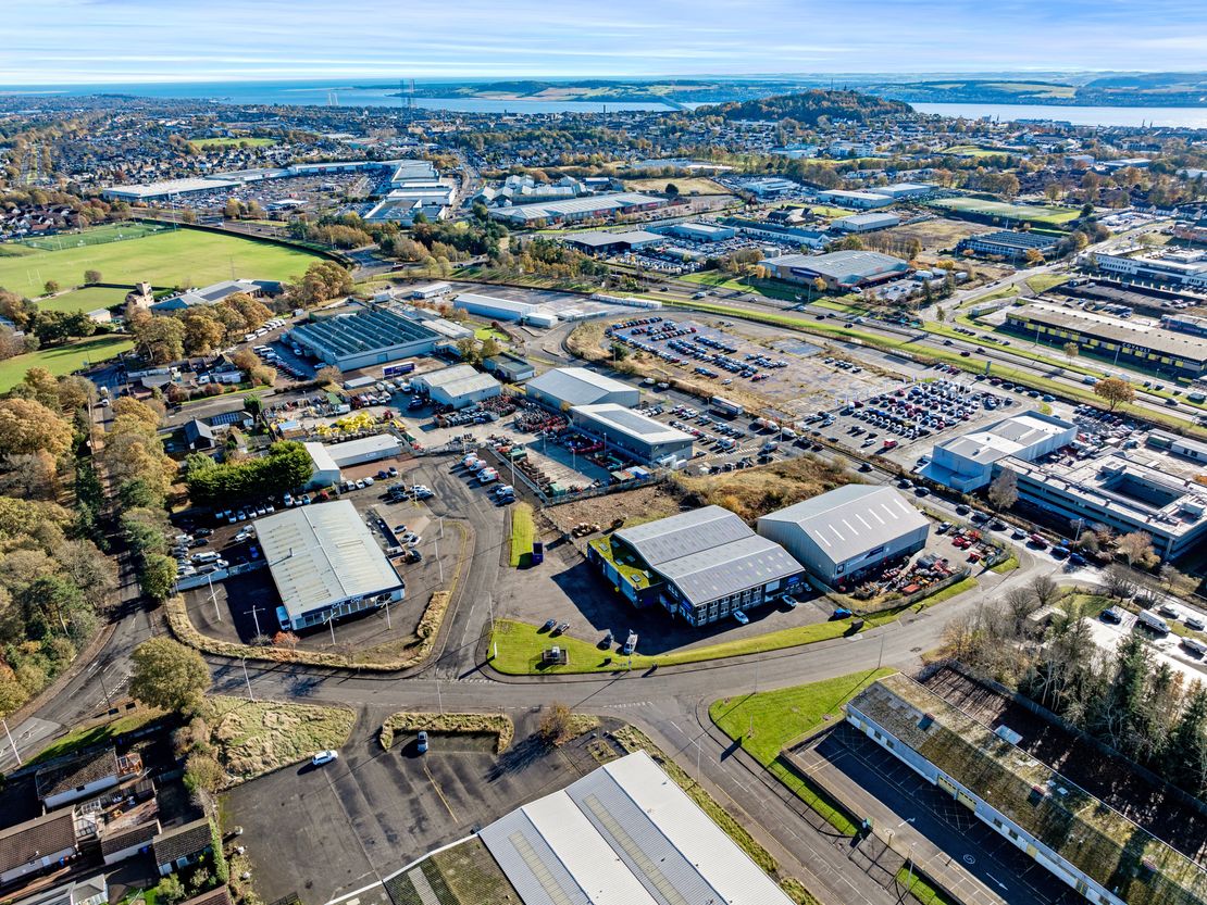 Showroom + Workshop, Macadam Place, Dryburgh Industrial Estate, Dundee, DD2 3QR