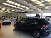 Property Image for Showroom + Workshop, Macadam Place, Dryburgh Industrial Estate, Dundee, DD2 3QR