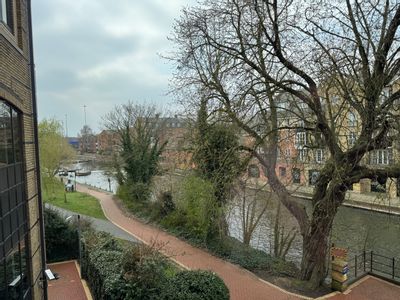 Property Image for The Anchorage, 34 Bridge Street, Reading, South East, RG1 2LU