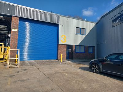 Property Image for Unit 3, Oakwood Trade Park, Gatwick Road, Crawley, RH10 9AZ