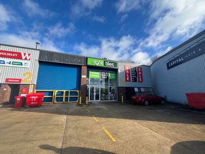 Property Image for Unit 3, Oakwood Trade Park, Gatwick Road, Crawley, RH10 9AZ