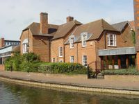 Property Image for The Rectory Toomers Wharf 1 Canal Walk, Newbury, Berkshire, RG14 1DY