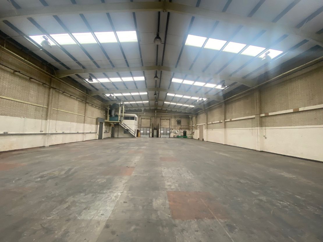4 Medway Distribution Centre, Courteney Road, Gillingham, Kent, ME8 0RT