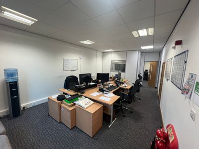 Property Image for 7 Madison Court, George Mann Road, Leeds, West Yorkshire, LS10 1DX