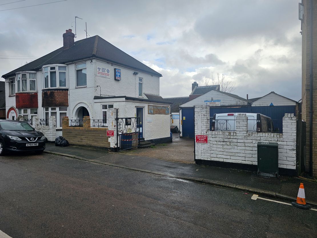 32 Montfort Road, Strood, Rochester, Kent, ME2 3EU