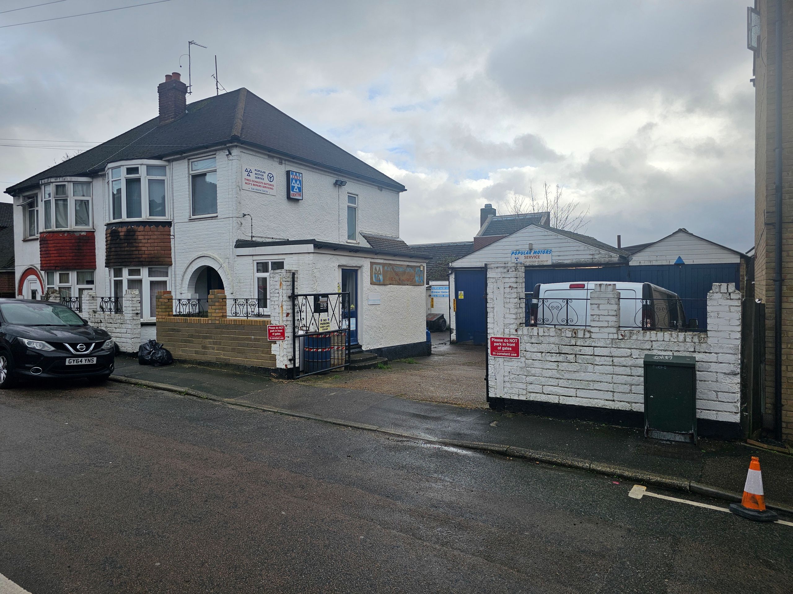 For Sale 32 Montfort Road, Strood, Rochester, Kent, ME2 3EU PropList