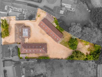 Property Image for Swineshead, Boston