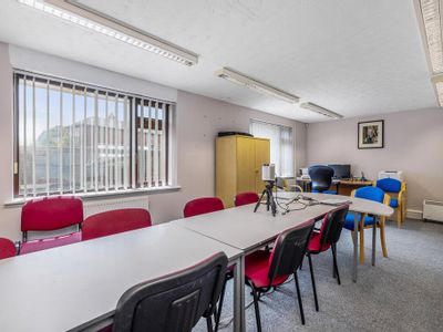 Property Image for Swineshead, Boston