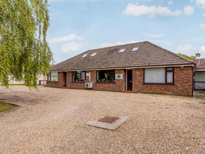 Property Image for Swineshead, Boston