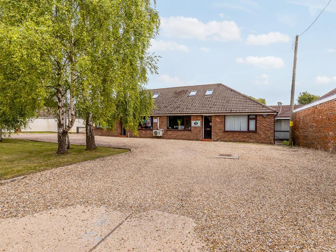Swineshead, Boston