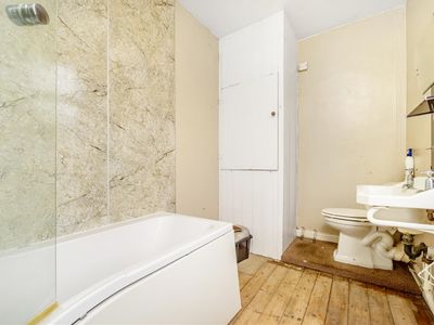 Property Image for Pen Street, Boston