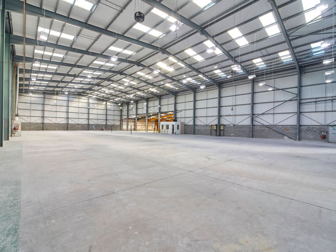 Unit 1 Amsterdam Road, Hull, East Riding Of Yorkshire, HU7 0XF
