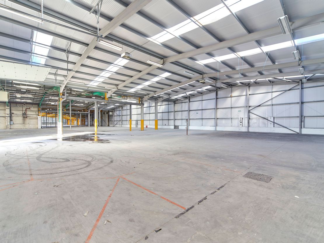 Unit 1 Amsterdam Road, Hull, East Riding Of Yorkshire, HU7 0XF