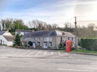 Property Image for Slades House Country Inn, Sladesbridge, Wadebridge, Cornwall, PL27 6JB