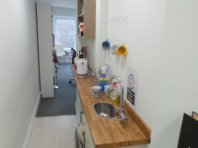 Property Image for 65 High Street, Ashford, Kent, TN24 8SG
