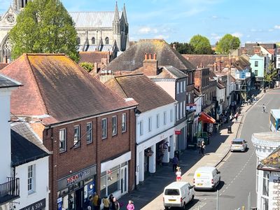 Property Image for First Floor, 31-33 South Street, Chichester, PO19 1EL