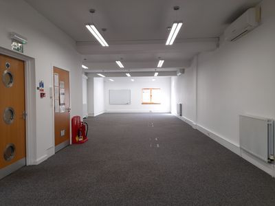 Property Image for Ground Floor West, 112 Commercial Street, Leith, Edinburgh, EH6 6NF