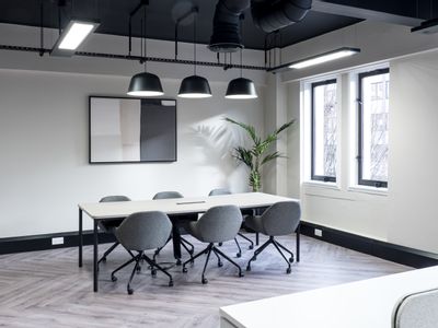 Property Image for 148 Great Charles Street Queensway, Birmingham, West Midlands, B3 3HT