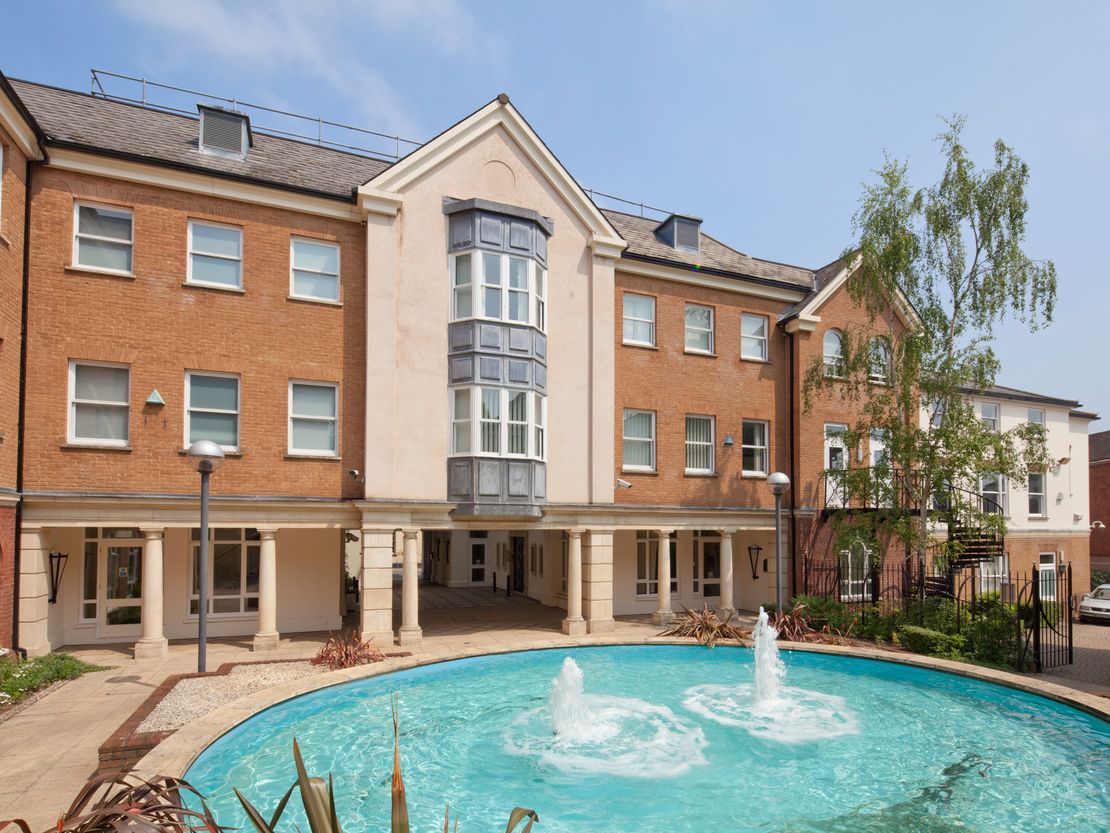 University House, Oxford Square, Oxford Street, Newbury, West Berkshire, RG14 1JQ