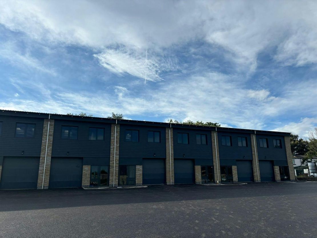 Unit 4 Gildersome Nano Park, Gilhusum Road, Gildersome, Leeds, LS27 7FN