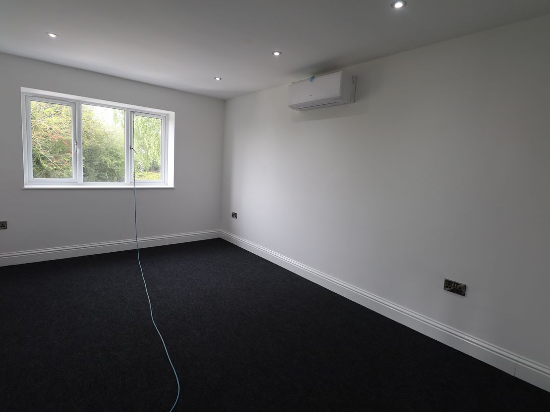 The Grange, Watling Street, Burbage, Leicestershire, LE10 3AR
