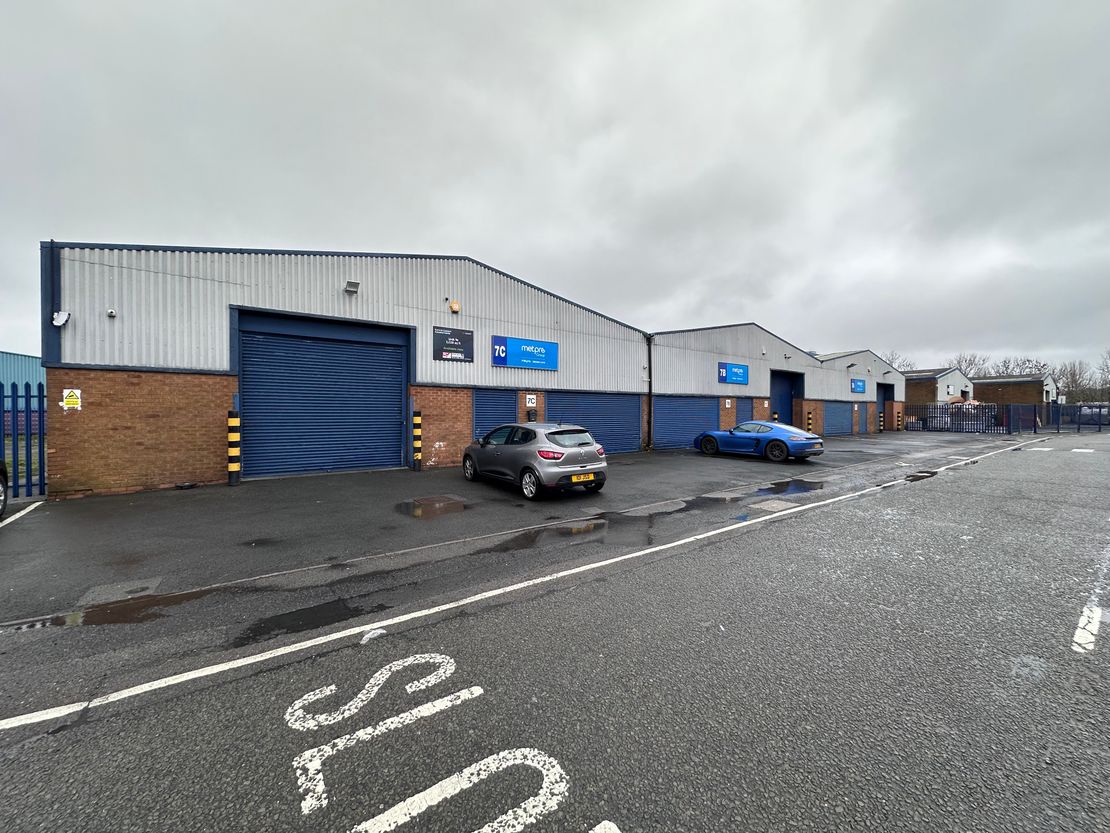 Unit 7C, Summit Crescent Industrial Estate, off Roebuck Lane, Smethwick, West Midlands, B66 1BT