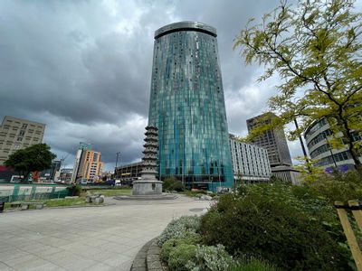 Property Image for Beetham Tower, 10 Holloway Circus Queensway, Birmingham, B1 1BY