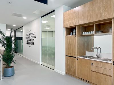 Property Image for i11, Victoria Sq, Wolverhampton WV1