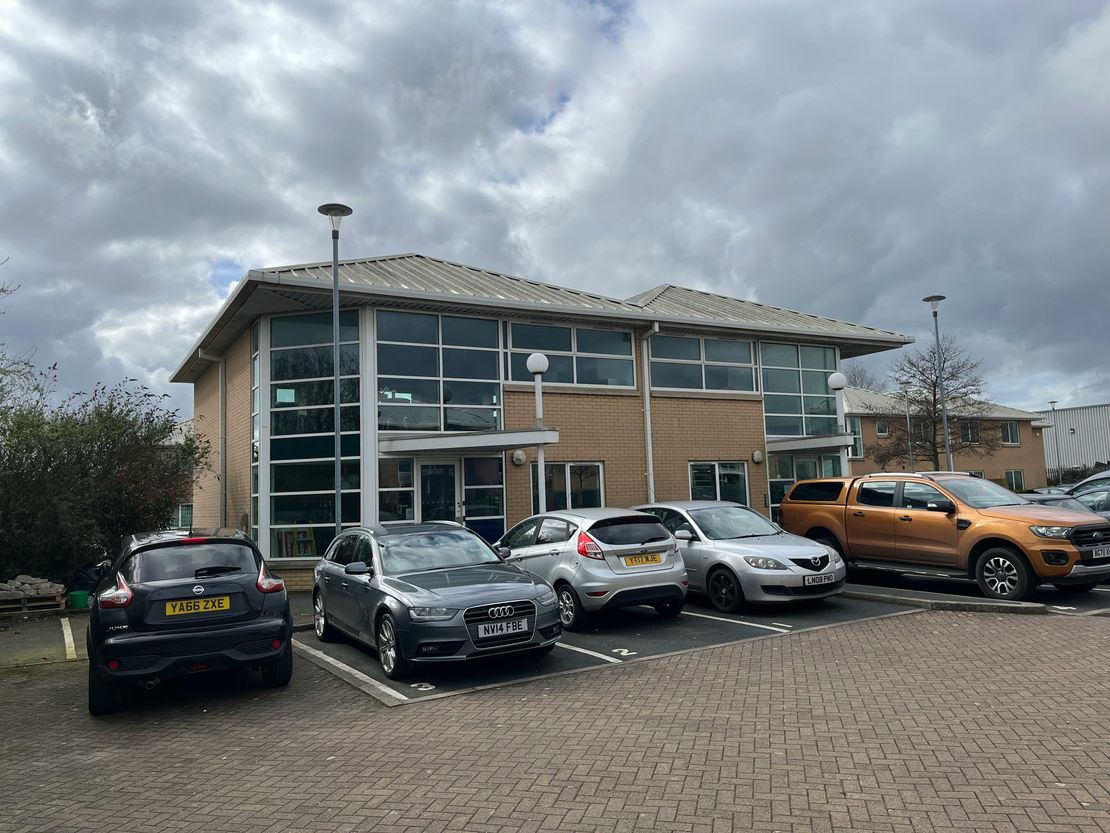 Unit 4-5 Howley Park Business Village, Pullan Way, Morley, Leeds, LS27 0BZ
