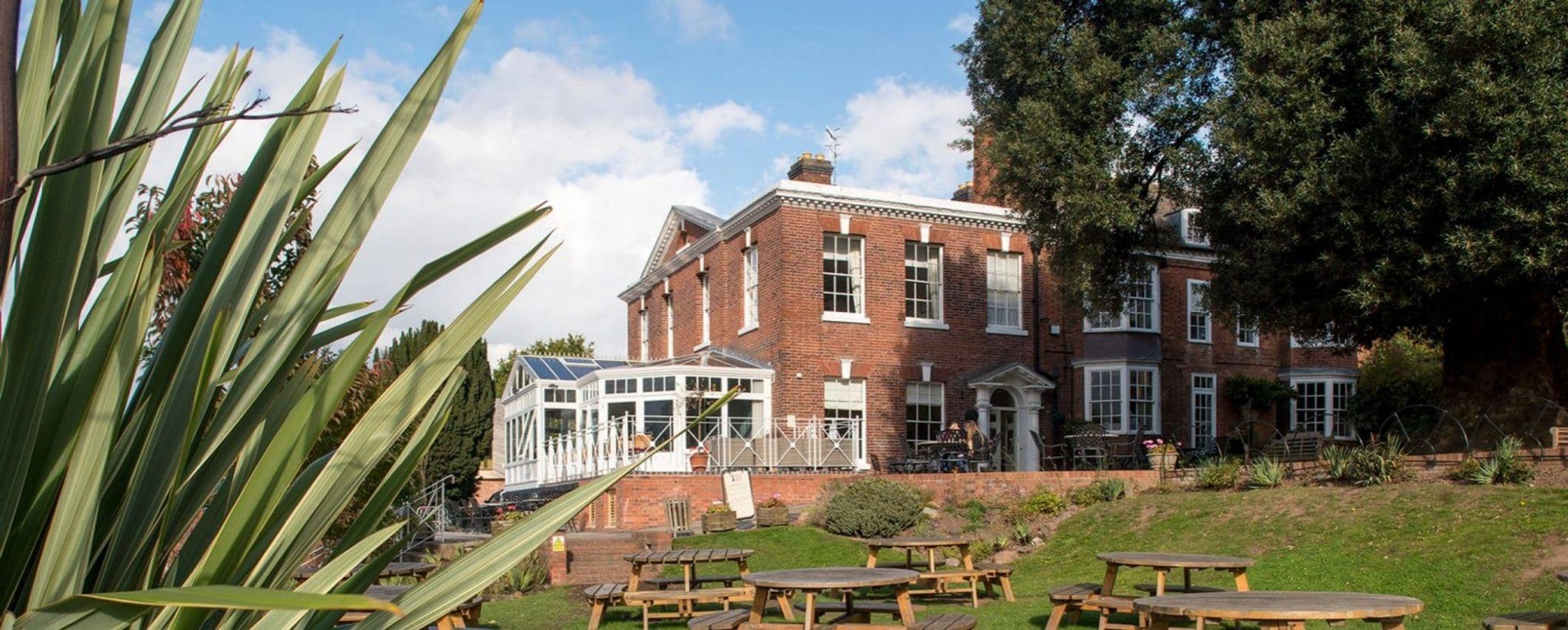 The Diglis House Hotel, Severn Street, Worcester, Worcestershire, WR1 2NF