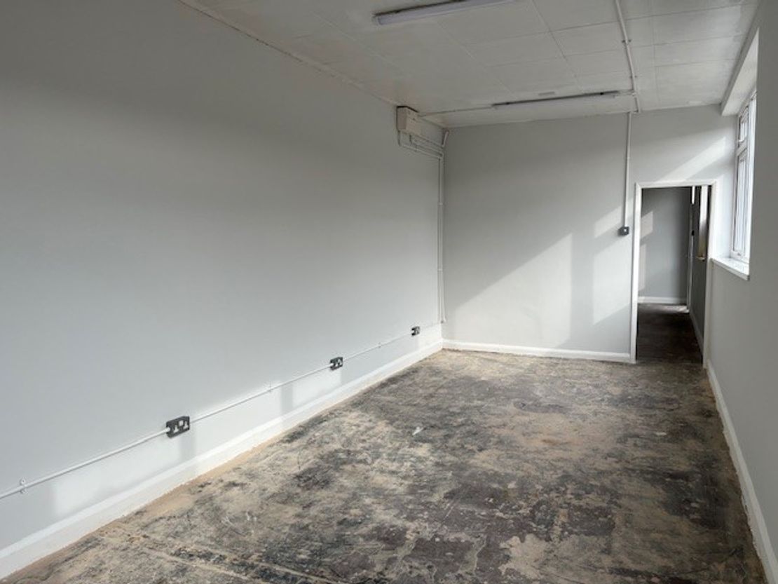 Office B Camping And General, Charfleets Road, Canvey Island, Essex, SS8 0PQ