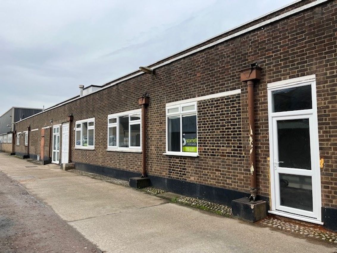 Office B Camping And General, Charfleets Road, Canvey Island, Essex, SS8 0PQ