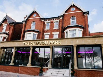 Property Image for The Clifton Park Hotel, 299-301 Clifton Drive South, Lytham St. Annes, Lancashire, FY8 1HN