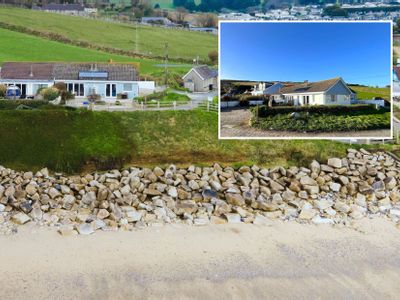 Property Image for Cove Holidays, Praa Sands, Penzance, Cornwall, TR20 9TQ