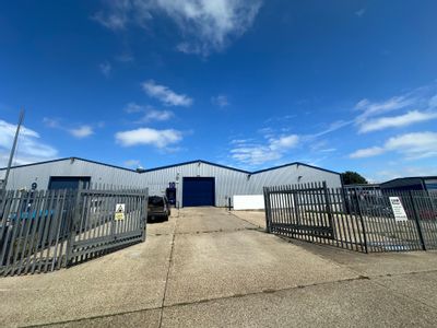 Property Image for Unit 10 Heron Business Centre, Henwood, Ashford, Kent, TN24 8DH