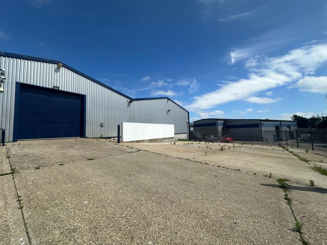 Unit 10 Heron Business Centre, Henwood, Ashford, Kent, TN24 8DH