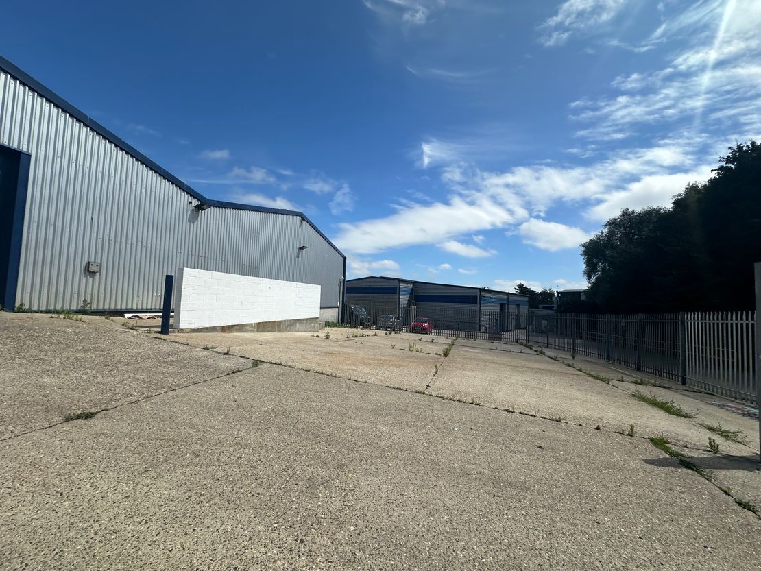 Unit 10 Heron Business Centre, Henwood, Ashford, Kent, TN24 8DH