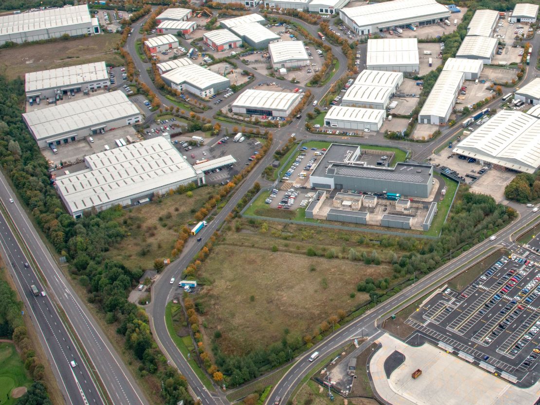 FP48  Follingsby Park, Follingsby Avenue, Gateshead, NE10 8YF