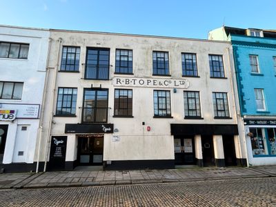 Property Image for 21 & 22, The Parade, The Barbican, Plymouth, Devon, PL1 2JN